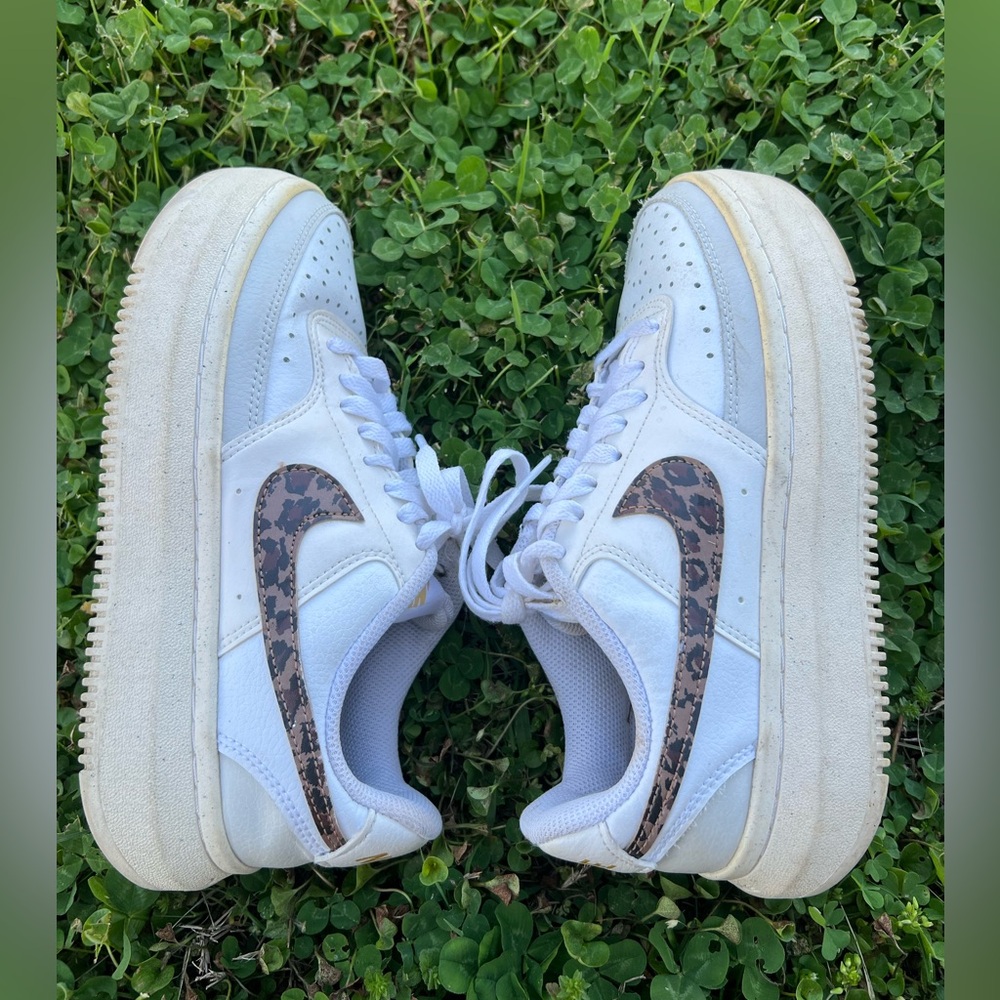 Nike Women's Court Vision Alta 'White/Leopard' Print Platform Sneakers Size 7.5 - Picture 10 of 14